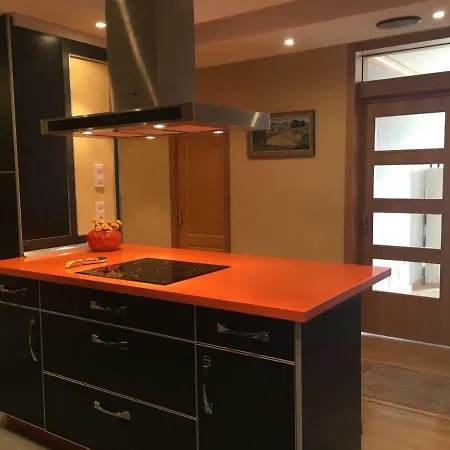 Piso Romantico Y Moderno En * Ronda